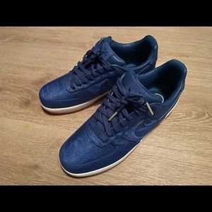 Nike AF1 “blue clot silk”.